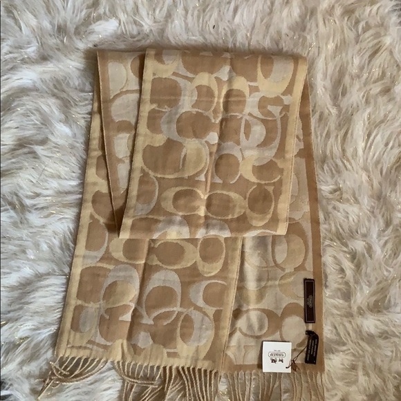 Coach Optic Signature Muffler (100% Merino Wool) - Picture 1 of 3